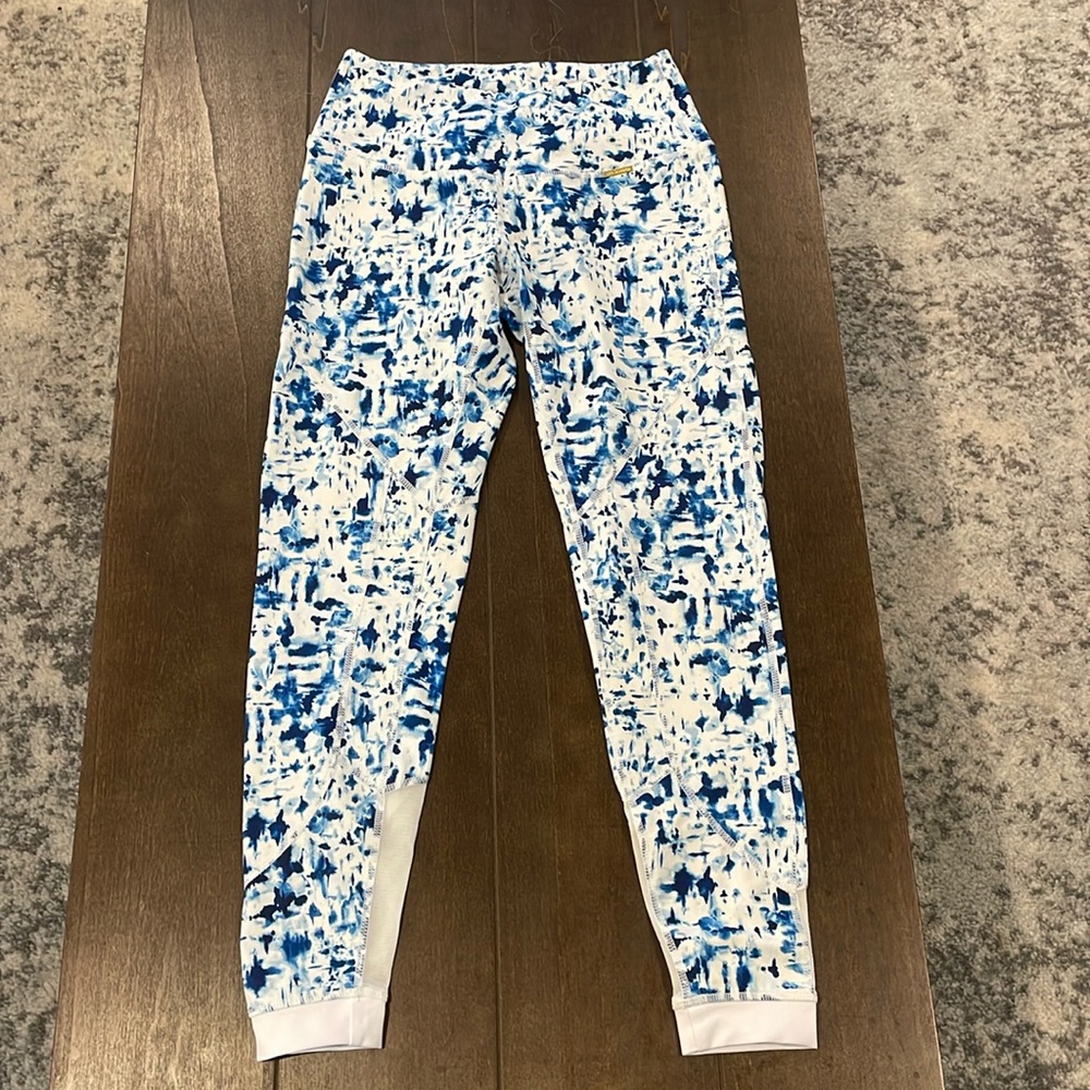 Cleo Harper leggings